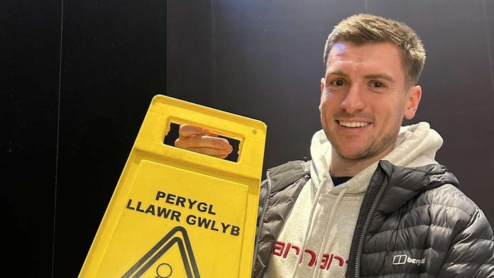 Cedulka na WC v Praze