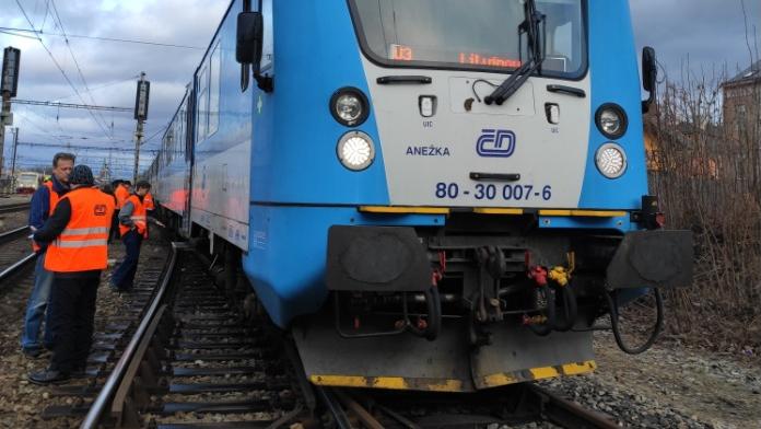 Kolaps na železnici. Kvůli závadě nevyjely desítky vlaků