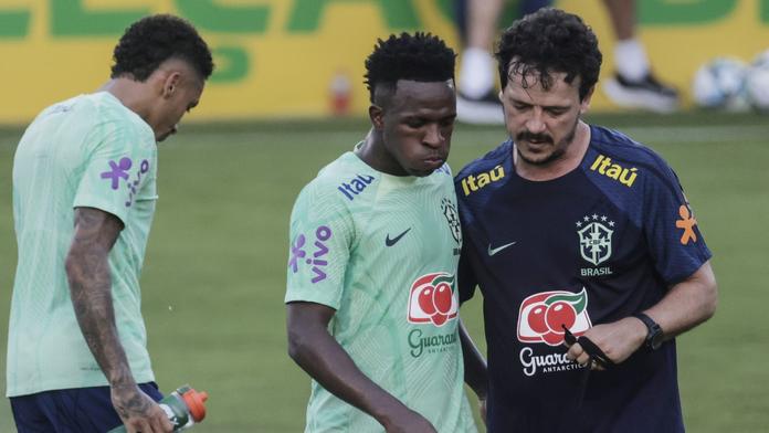 Reprezentace jako pohroma pro Real a Barcelonu. Zranily se velké hvězdy