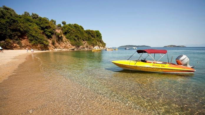 Řecko - ostrov Skiathos, pláž Achladies
