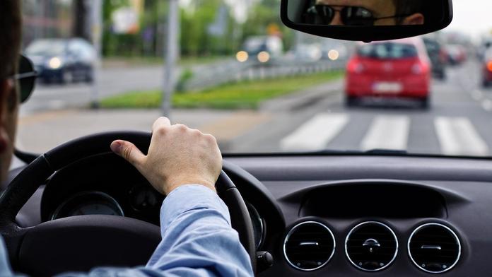 Šokující zjištění: 71 % řidičů špatně vidí. Přibude nová povinnost!