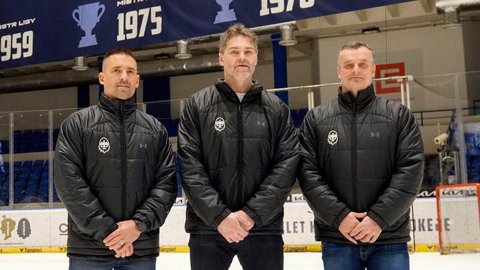 Změny ve vedení hokejového Kladna. Návrat ikony, Jágr jako poradce