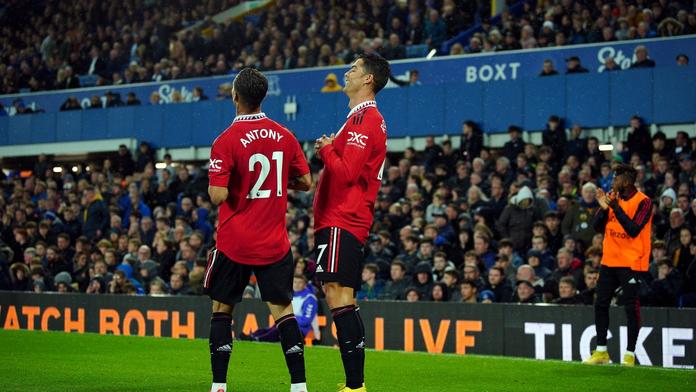 Sedmistý gól a netradiční oslava. United vysvětlili, co znamenalo Ronaldovo gesto