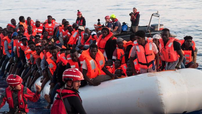Migrace už Čechy tolik netrápí! Naléhavý je pro ně jiný problém