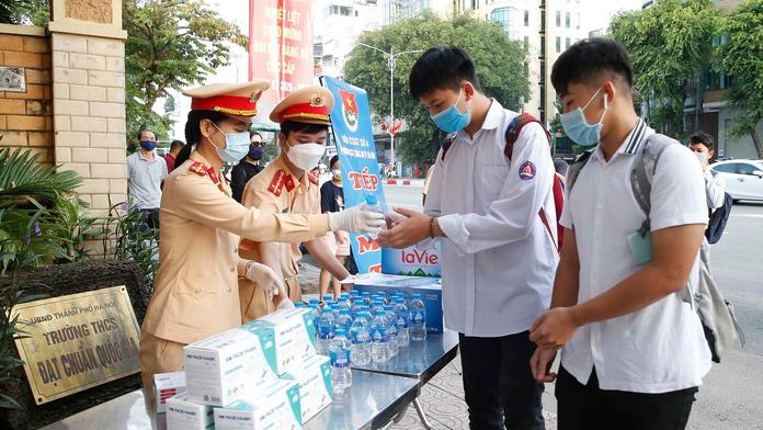 Vietnam zvládá boj s koronavirem ukázkově! Má jen tisíc nakažených