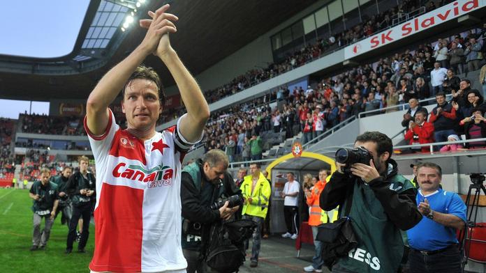 Kam zmizel Šmicer? Fotbalová Slavia odstranila legendu z vedení