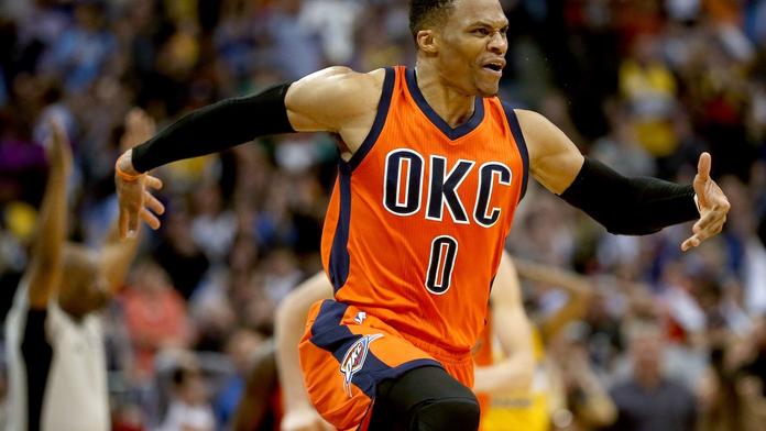 Je to tam! Westbrook pokořil legendu, navrch přidal super trefu!