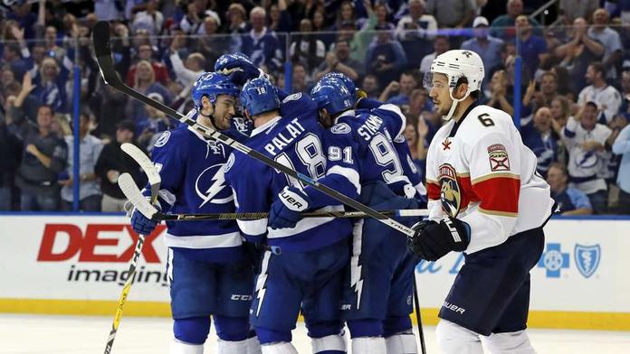 Palátova Tampa nedala Jágrovi ani čuchnout! Bodovali Hertl a Frolík