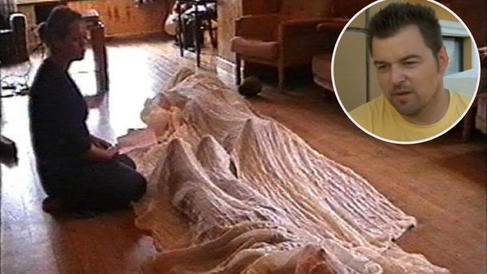 Petr Kramný málem zkolaboval! Zničily ho tyhle fotky z hotelového pokoje