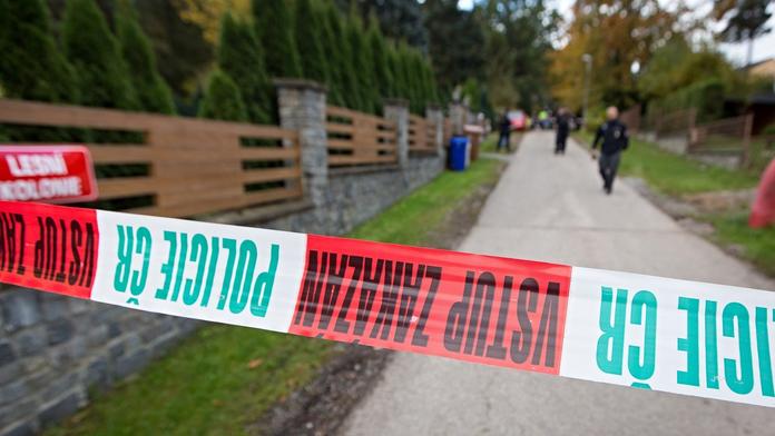 Záhadná smrt mladíka z Bíliny. Tělo našli ležet za kempem