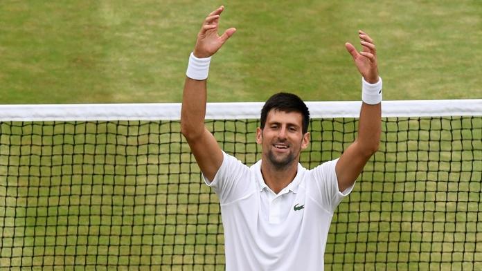 Djokovič chce do Wimbledonu! Má už divokou kartu do Queensu