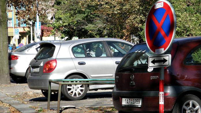 Kamarád starosty špatně parkoval, důkazy "zmizely..."