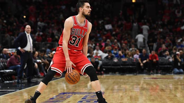 Chicago prohrálo sedmý zápas z deseti. Satoranskému se nedařilo