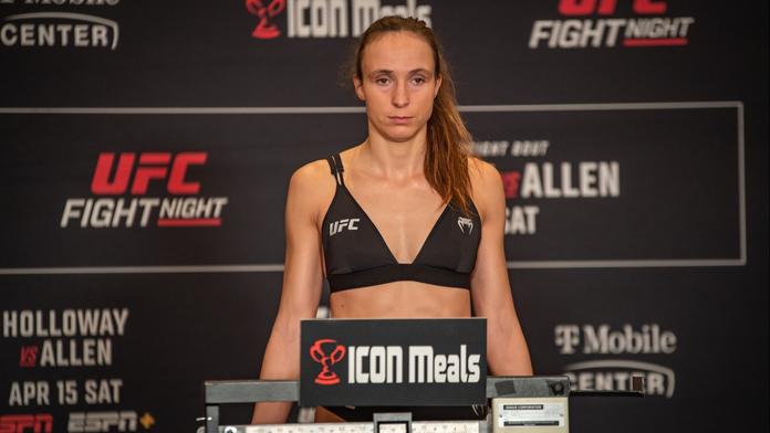 Česká MMA zápasnice slaví narozeniny. Poslala vzkaz zesnulému bratrovi