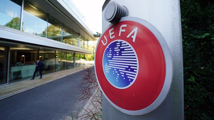 Debata o formátu play-off Ligy mistrů. UEFA zvažuje zrušení prodloužení
