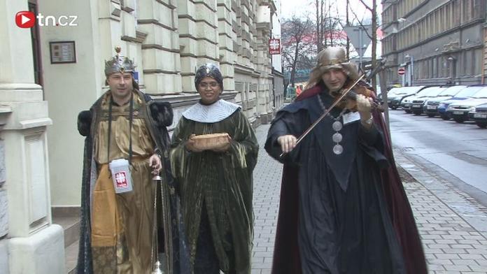Extremisté šíří fámu: Tříkrálová sbírka jde uprchlíkům, bojkotujte ji