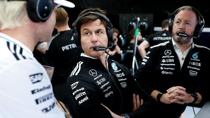 Toto Wolff prodává část svého podílu v Mercedesu. Vydělá tím miliardy