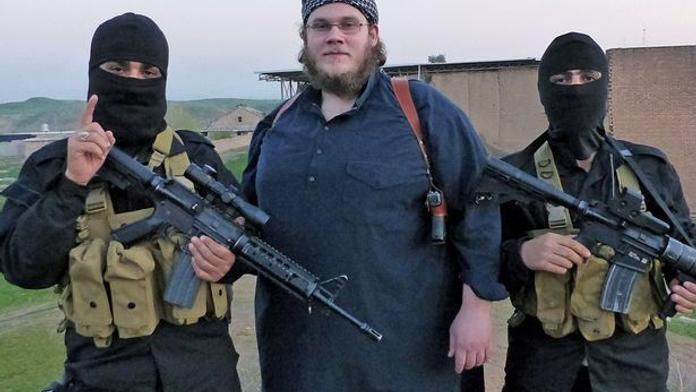 Radikál z ISIS promluvil! Co se stalo s tělem novináře Foleyho?