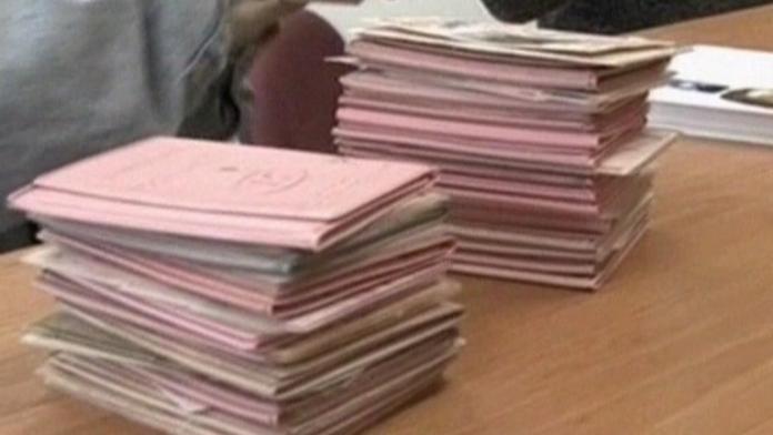 Motoristům se do výměny řidičských průkazů nechce