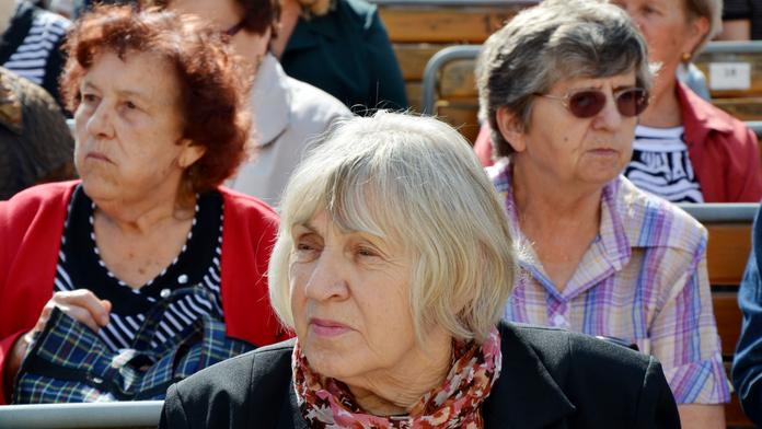 Čtvrt milionu důchodců chce pracovat! VELKÝ PŘEHLED volných míst pro seniory
