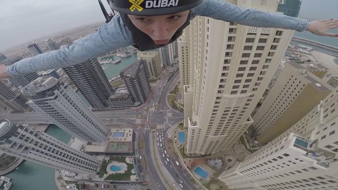 Průlet městem, jízda na člunu či v bugině. Dubaj umí rozproudit krev