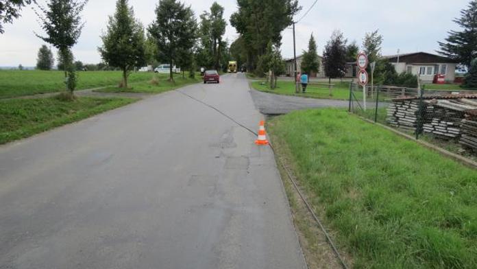 Kuriózní nehoda: Přetržený kabel zranil cyklistu!