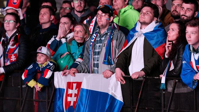 Skončilo pro Slováky hokejové MS? Ne, jedna šance na postup stále trvá