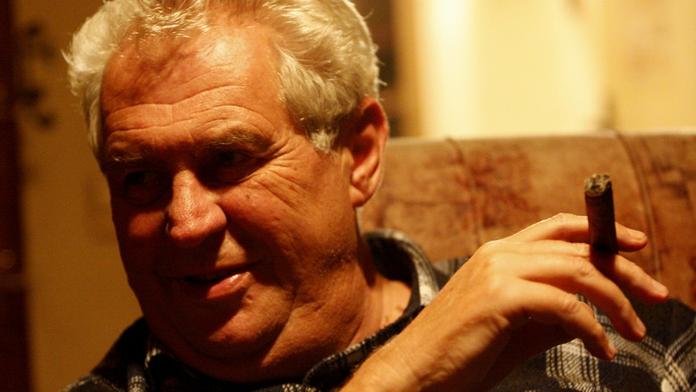 Zemanův novoroční projev: Nebuďte jako poslušné ovce