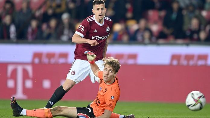 Sparťan Minčev si po gólu sahal do rozkroku. Následně vysvětlil proč