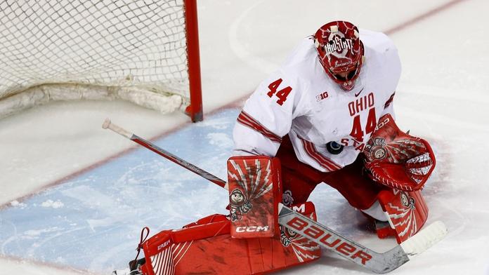 Mladý český gólman podepsal smlouvu v NHL. Míří za Slafkovským