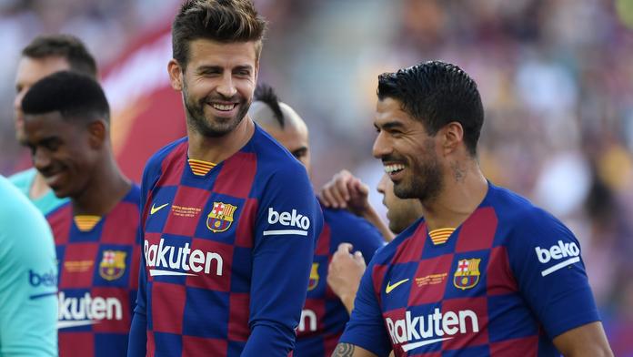 Piqué si z upíra Suáreze dělá srandu, v roušce si mě poprvé nepokousal