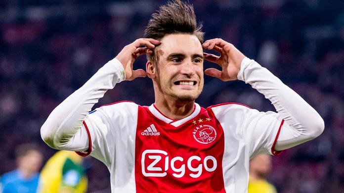 Vlastňák roku! Ostřílený matador Ajaxu předvedl žákovskou chybu