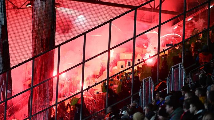 Slavia zná za řádění fanoušků v Plzni trest. Obdržela rekordní pokutu