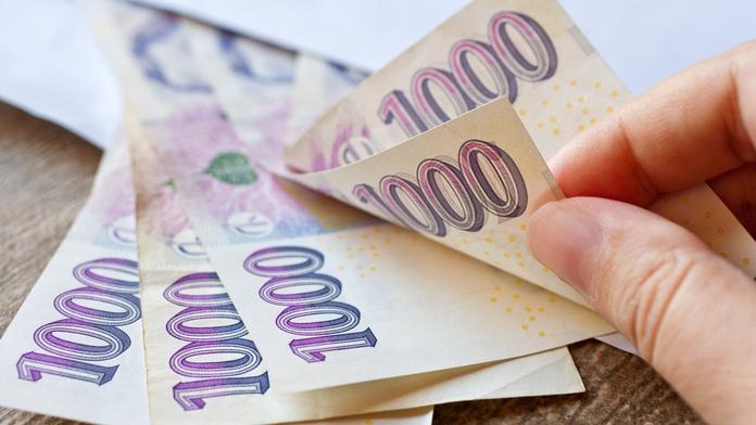 Jak se v Česku perou špinavé peníze? Rada Evropy má zprávu