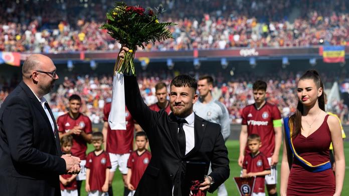 Lukáš Vácha při rozlučce s hráčskou kariérou