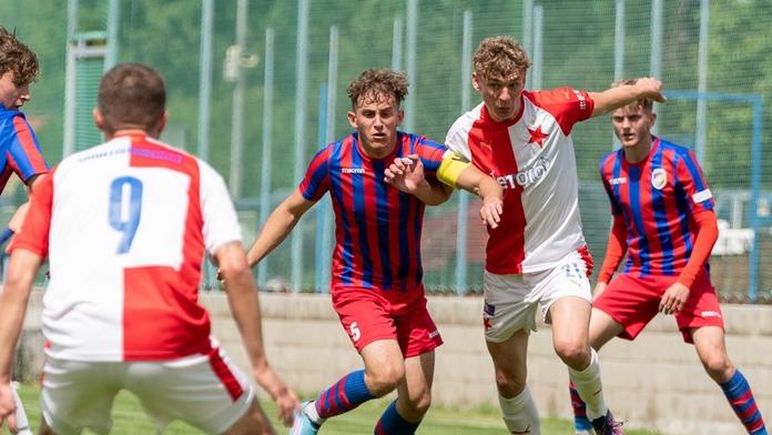 Jaká budoucnost čeká české kluby? Mládežnickým soutěžím vládla Slavia