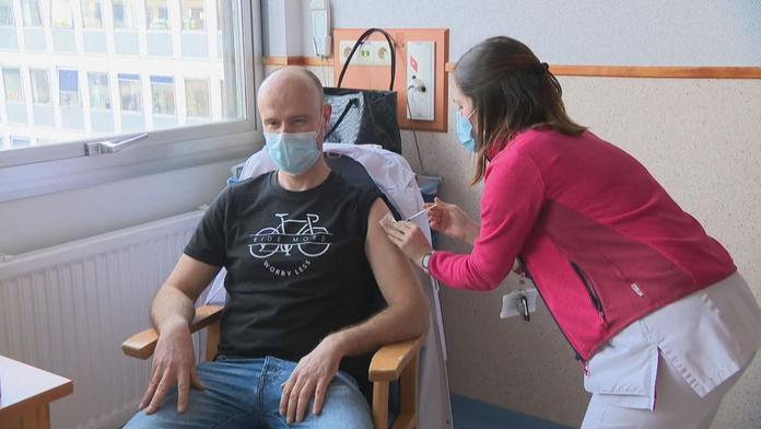 Chaos kolem dovolené navíc. Učitelů se netýká, zdravotníků jen některých
