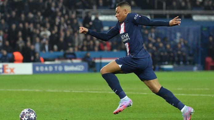Neměl jsem hrát, ale chtěl jsem pomoct spoluhráčům, řekl po porážce Mbappé