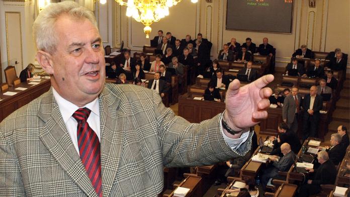 Miloš Zeman na Hrad, burcují Zemanovci a začínají sbírat podpisy. ANKETA