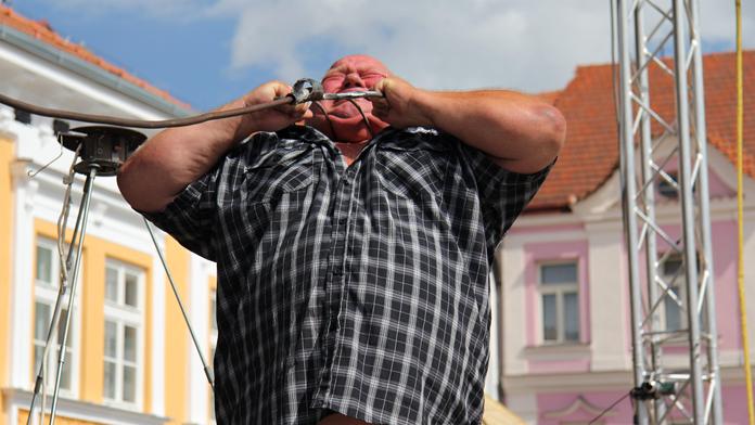Rekordman mezi českými siláky Ladislav Hanzel se oběsil!