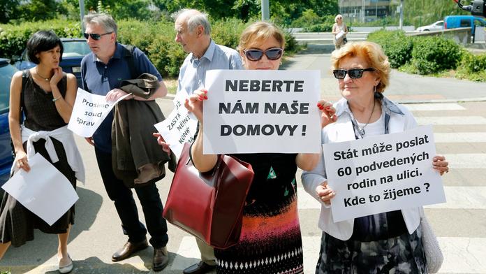 Část klientů H-Systemu odškodní stát. Musí ale stáhnout žalobu