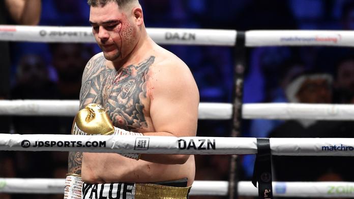 Andy Ruiz Jr. přiznal, že ho nadváha stála titul světového šampiona
