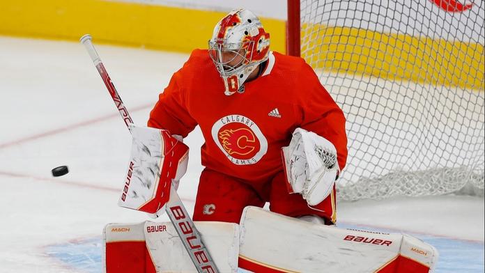 Český brankář si v NHL vysloužil novou smlouvu, Kempný ji rozvázal