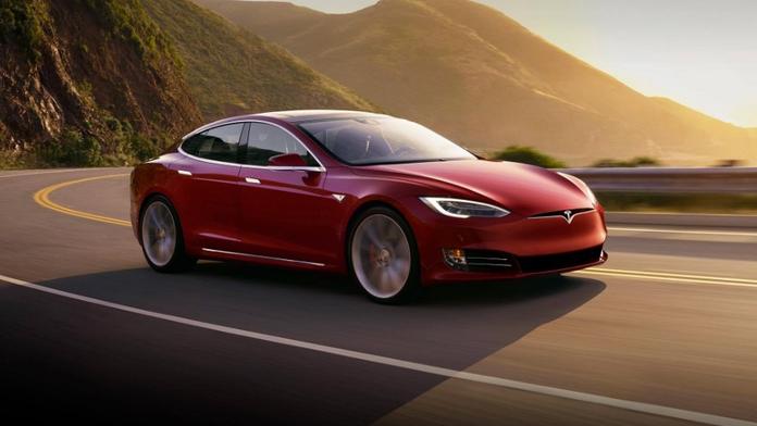 Elektromobily jako záchrana přírody? Některá auta na naftu vycházejí ekologičtěji