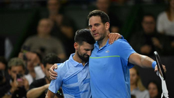 Dojatí tenisté Novak Djokovič a Juan Martín del Potro