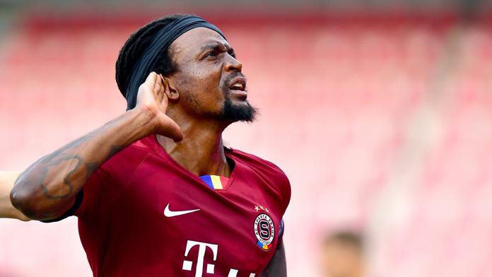 Miláček sparťanských fanoušků se vrací na Letnou. Costa opět sparťanem