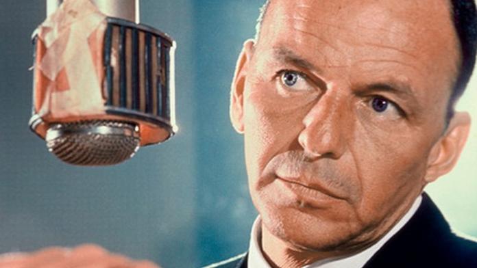 Frank Sinatra se chtěl zabít, uvádí biografie