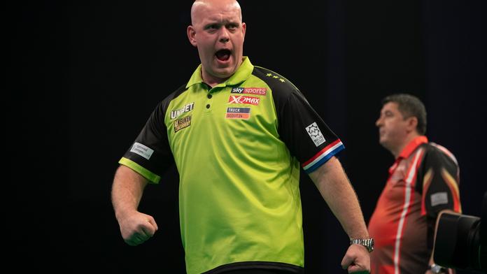 Velké finále Premier League! Uspěje znovu Van Gerwen?
