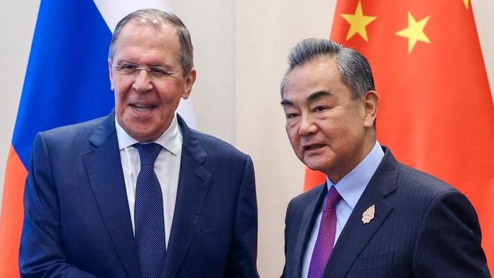Čína se postavila za Rusko. Nikdo nás nezastaví, vzkazuje Peking Západu