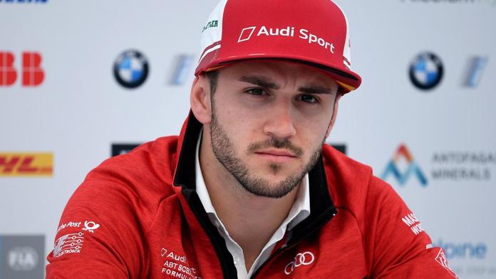 Podvod německého pilota! V závodě za sebe nechal jet esportového profíka